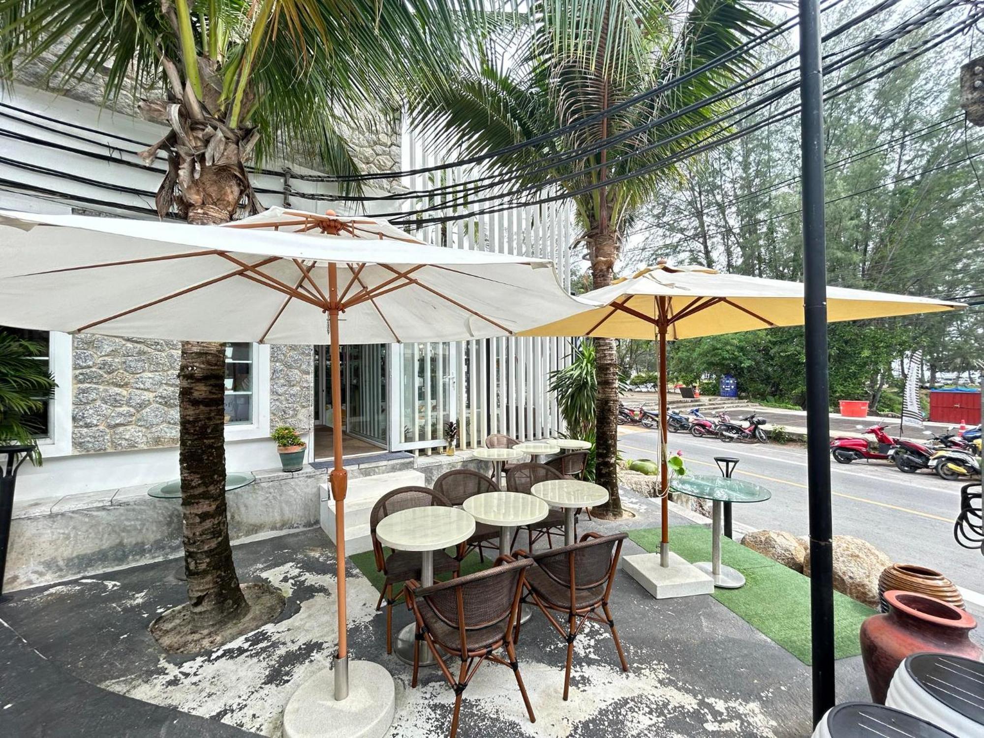 Benyada Lodge - Surin Beach Exterior foto