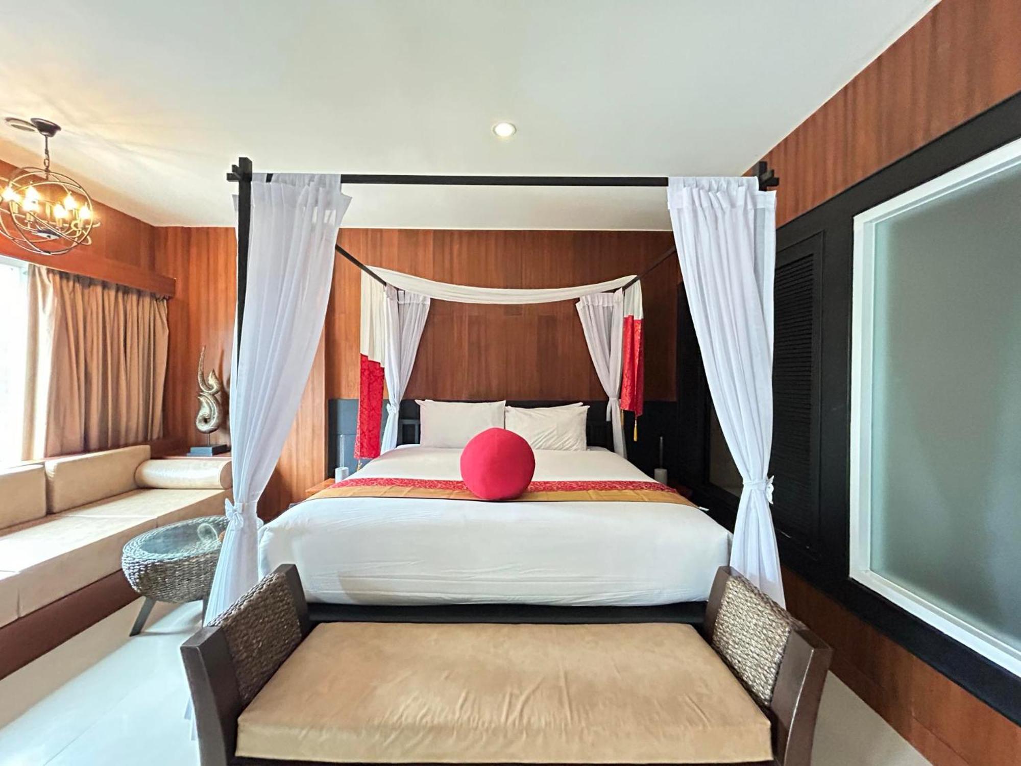 Benyada Lodge - Surin Beach Exterior foto